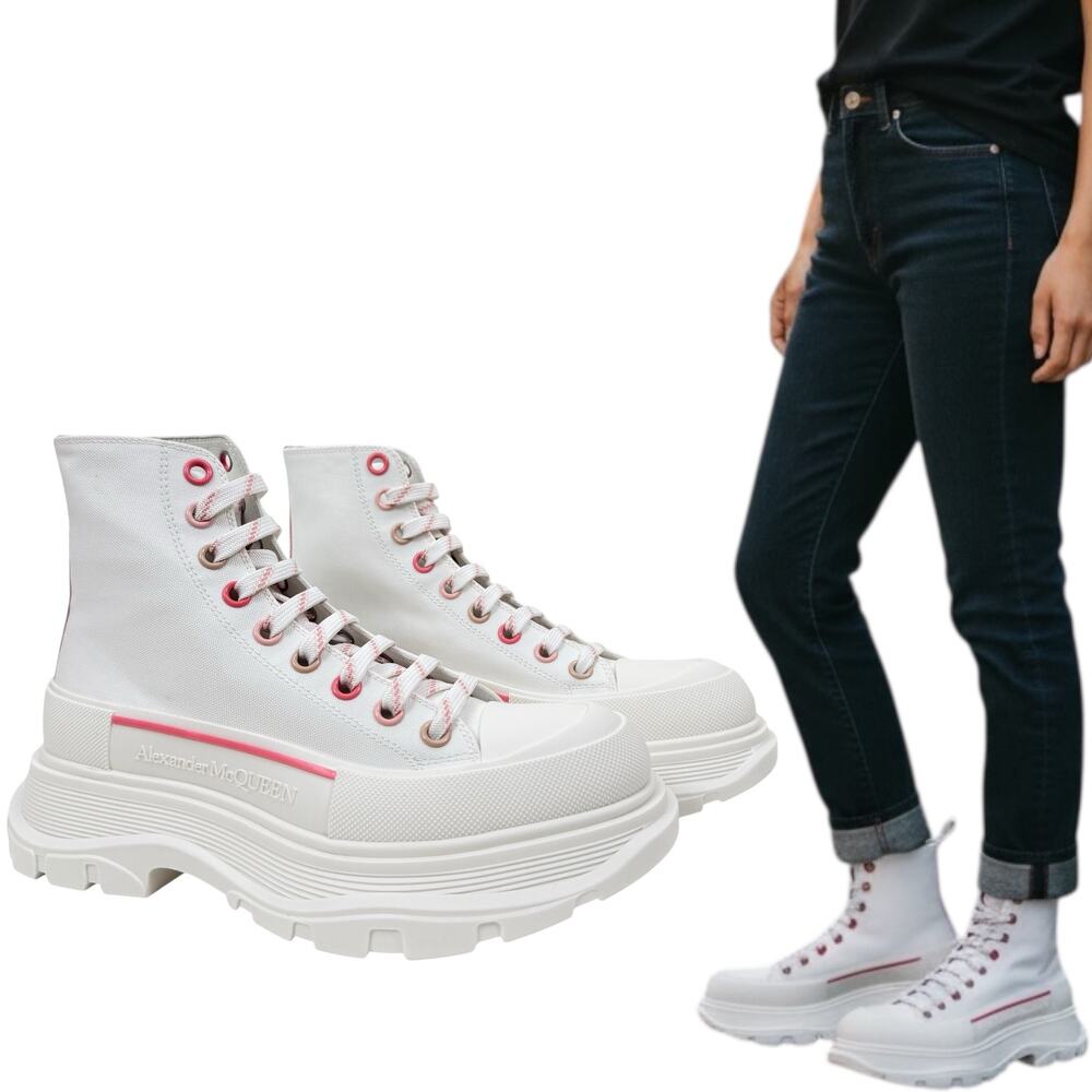 New Alexander Mcqueen Tread Slick Lace Up Boots Soft Coral Size 38